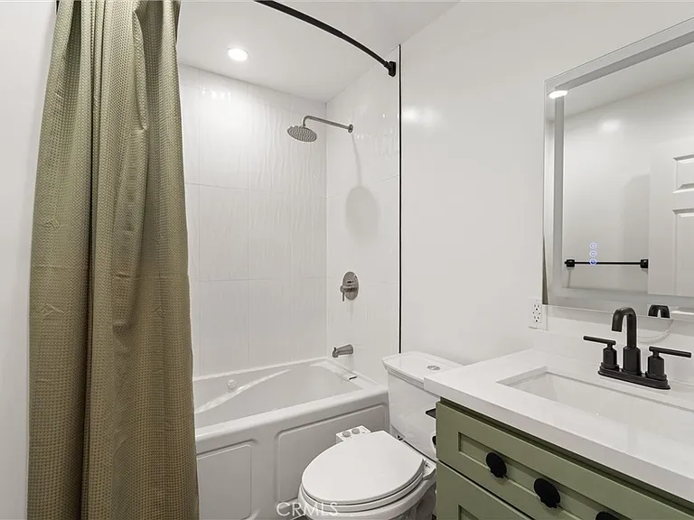 5974 Costello Ave — Photo 14