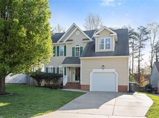 17 Top Ridge Ct, Greensboro, NC 27407