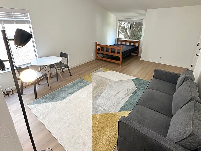 2435 Haste St #7-A — Photo 6