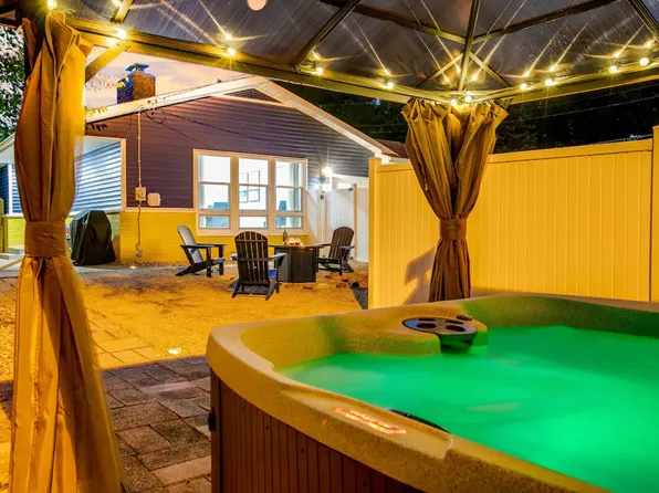 (undisclosed Address), South Bend, IN 46617