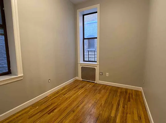 Rented by Tourma Realty LLC | media 18