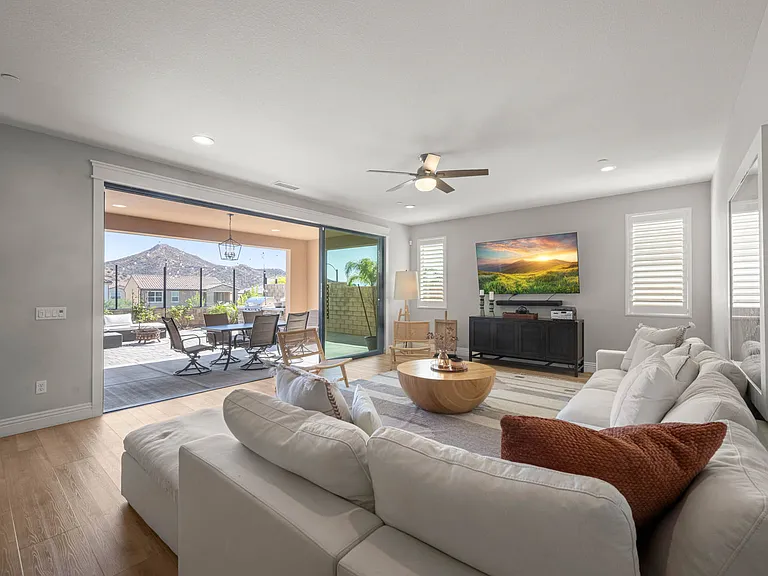18980 Lauren Ln — Photo 69