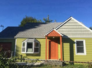 6933 NE Sumner St, Portland, OR 97218