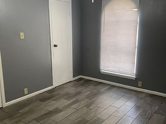 4th image of 1900 W University Blvd #1020