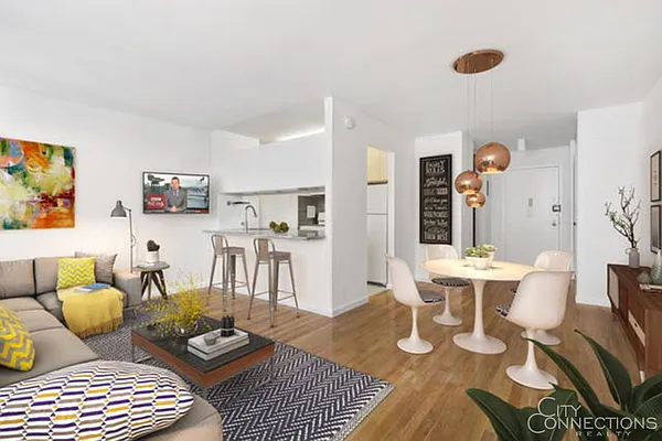 Rented by City Connections Realty | media 37