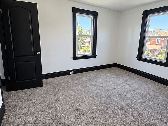 5th image of 332 W 14th Ave