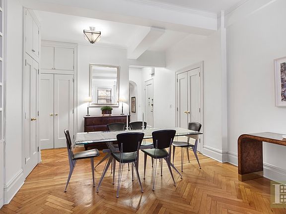 2nd image of 215 W 90th St APT 2D