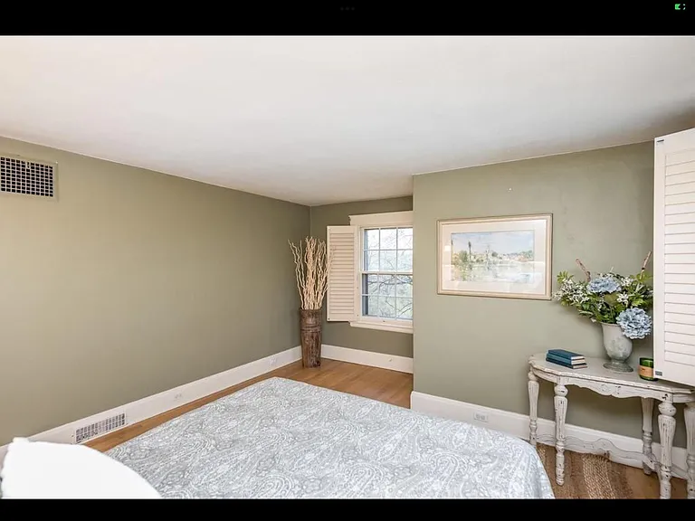 Ridgeway St — Photo 12