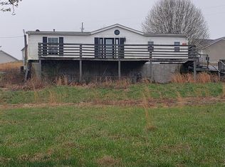 1075 Mount Carmel Church Rd, Sparta, TN 38583