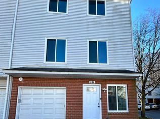 230 Ilyssa Way, Staten Island, NY 10312