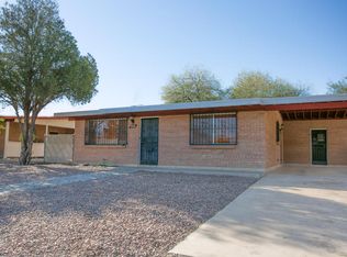 5520 E 2nd St, Tucson, AZ 85711