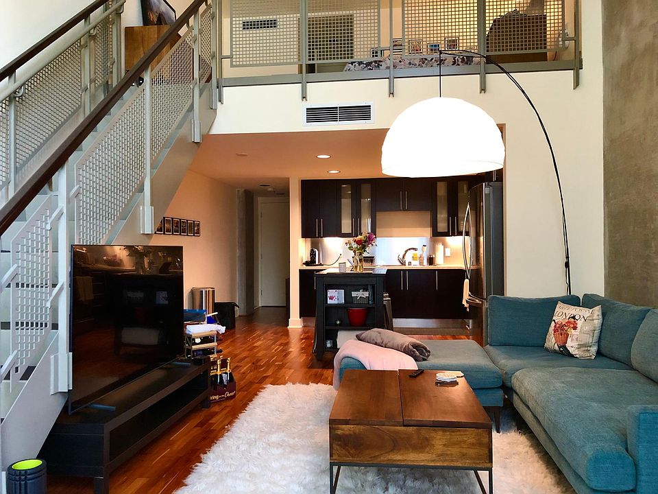 1st image of 200 Brannan St APT 213