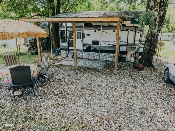 15 Eggen Rd, Falls Of Rough, KY 40119