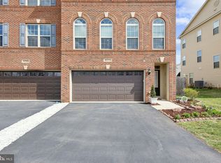 6711 Pinchot Ln, Haymarket, VA 20169