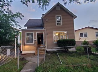 809 May St, Waukegan, IL 60085