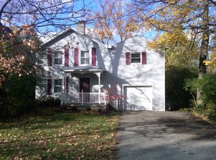 38 E Sharon Rd, Cincinnati, OH 45246