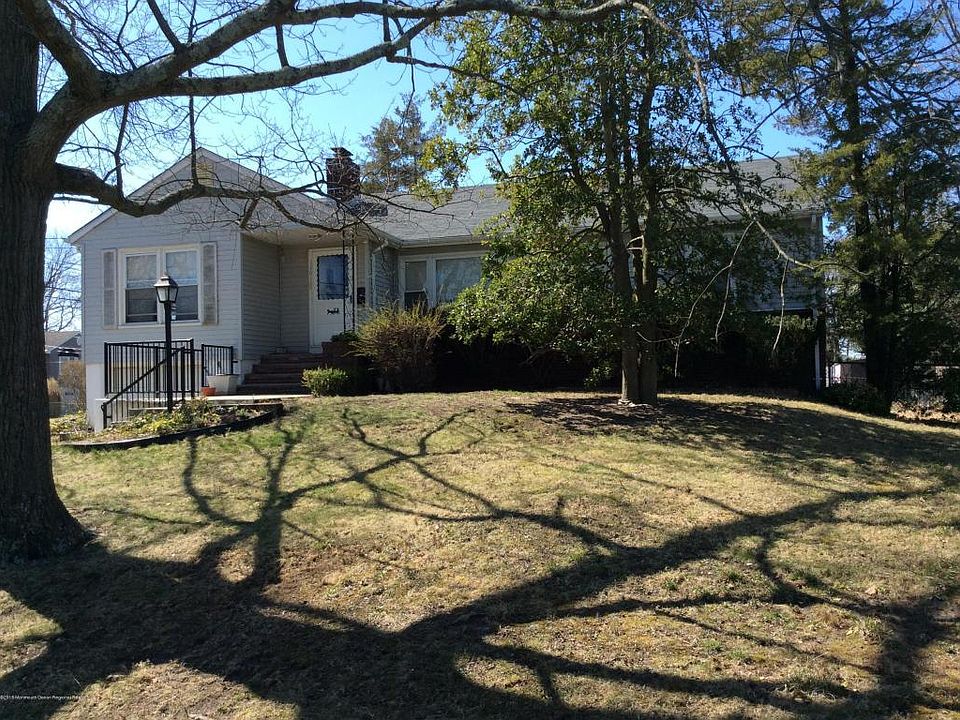 2nd image of 1401 Mossbank Rd