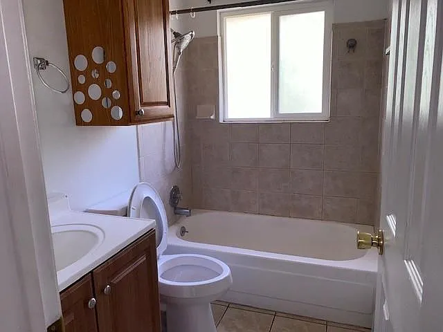 7245 Alegre Cir #1 — Photo 6