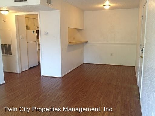 2nd image of 500 E 31st St APT 109