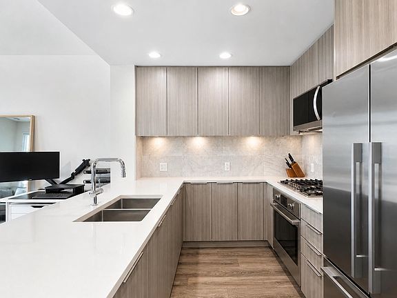 5th image of 3289 Riverwalk Ave #610