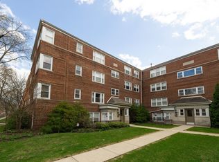 2921 W Summerdale Ave APT 1, Chicago, IL 60625