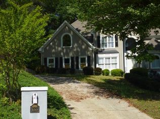 100 Emily Dr, Lilburn, GA