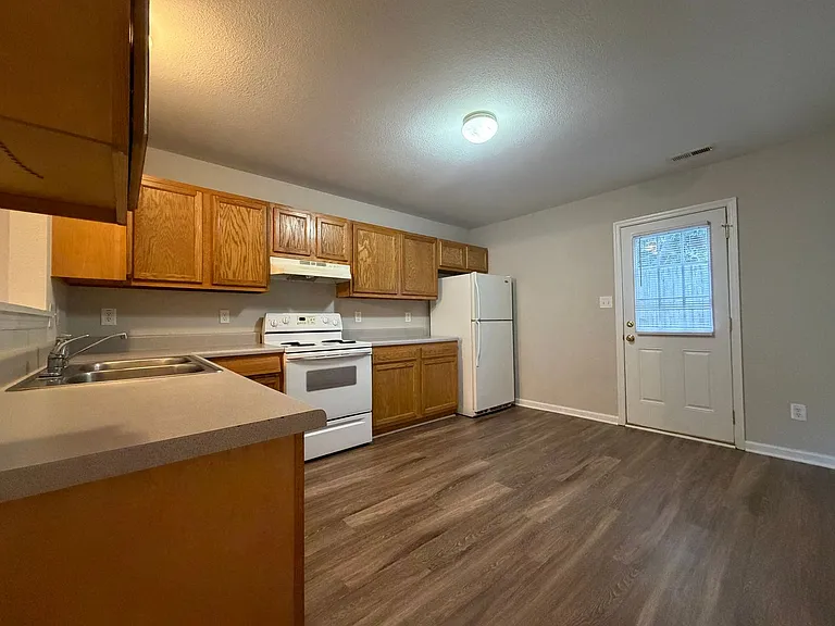 60-2 Rainbow Rd — Photo 4
