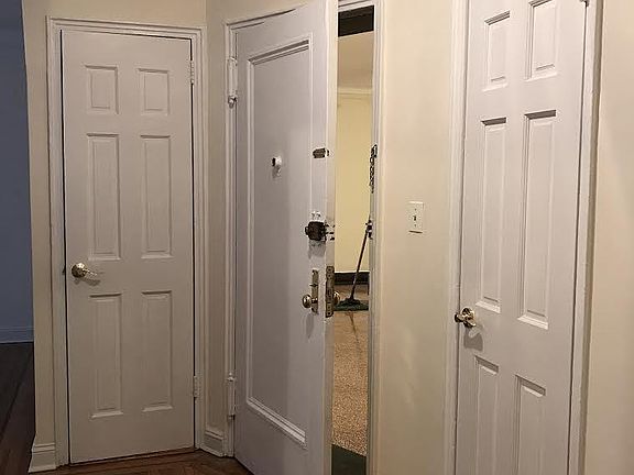 3rd image of 2160 E 17th St #2