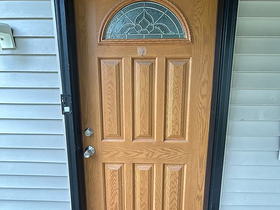 3rd image of 4403 Caroline Ave