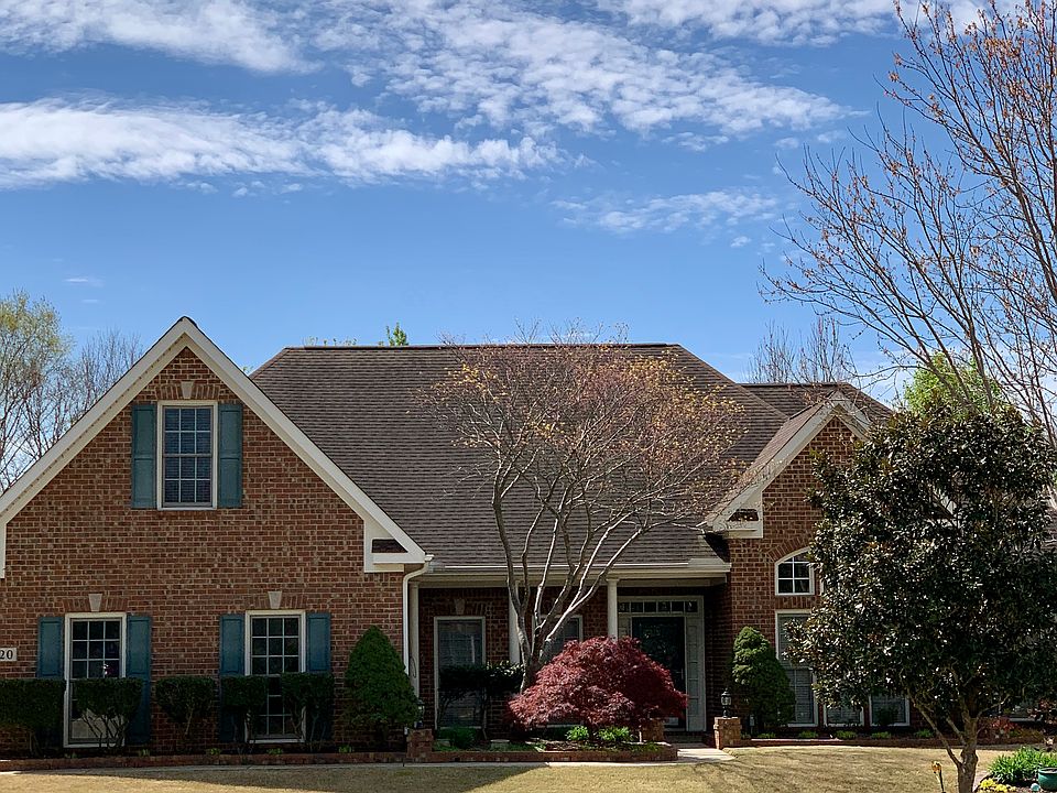 1st image of 220 Majestic Ct