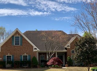 220 Majestic Ct, Huntsville, AL 35806