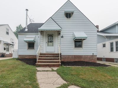3265 Berea Rd, Cleveland, OH, 44111