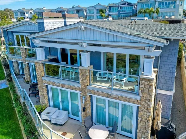 2347 Ocean St, Carlsbad, CA 92008