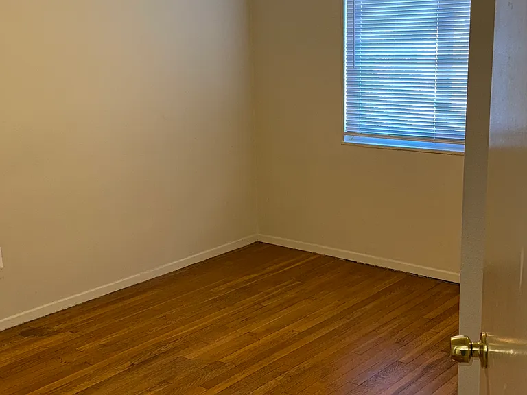 515 Silver Spring Ave #104 — Photo 9