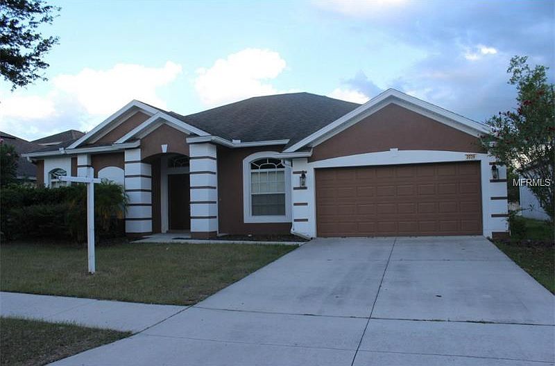 1st image of 2039 Heartland Cir