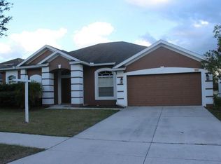 2039 Heartland Cir, Valrico, FL 33594