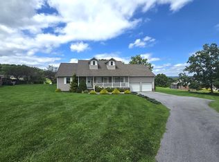 175 Meadowview Cir, Tazewell, VA 24651