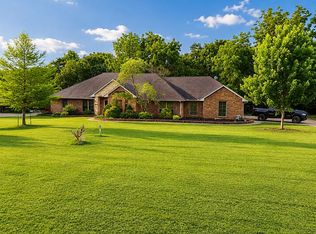 1690 Deerwood Trl, Edmond, OK 73034