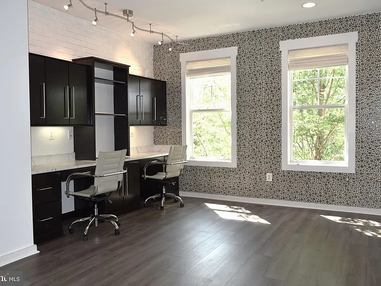 22447 Verde Gate Ter — Photo 13