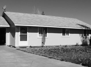 2207 SW 33rd St, Redmond, OR 97756