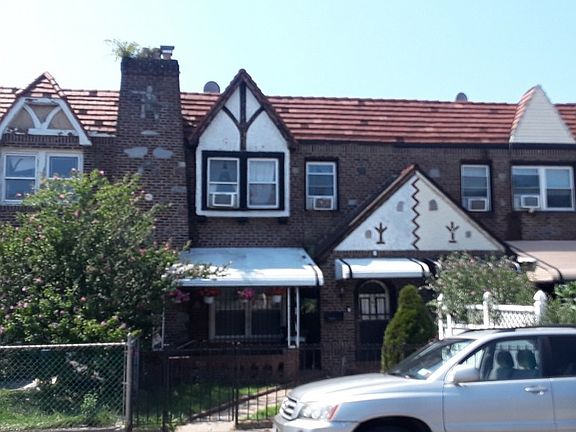 2nd image of 10910 Francis Lewis Blvd