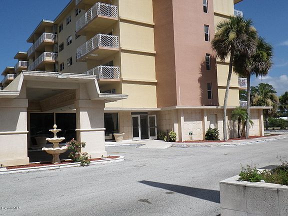 2nd image of 2825 S Washington Ave Unit 559
