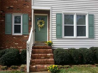 537 Mulligan Dr, Virginia Beach, VA 23462
