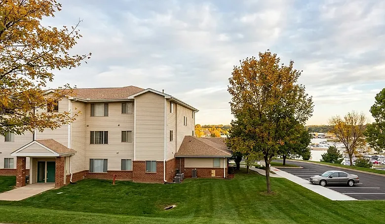 South Hills Apartments