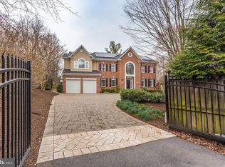 352 Ridge Rd, Gaithersburg, MD 20877