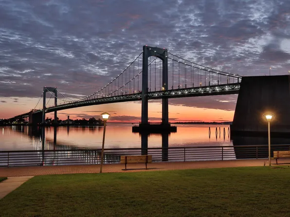 166-25 Powells Cove Boulevard image 23 of 40