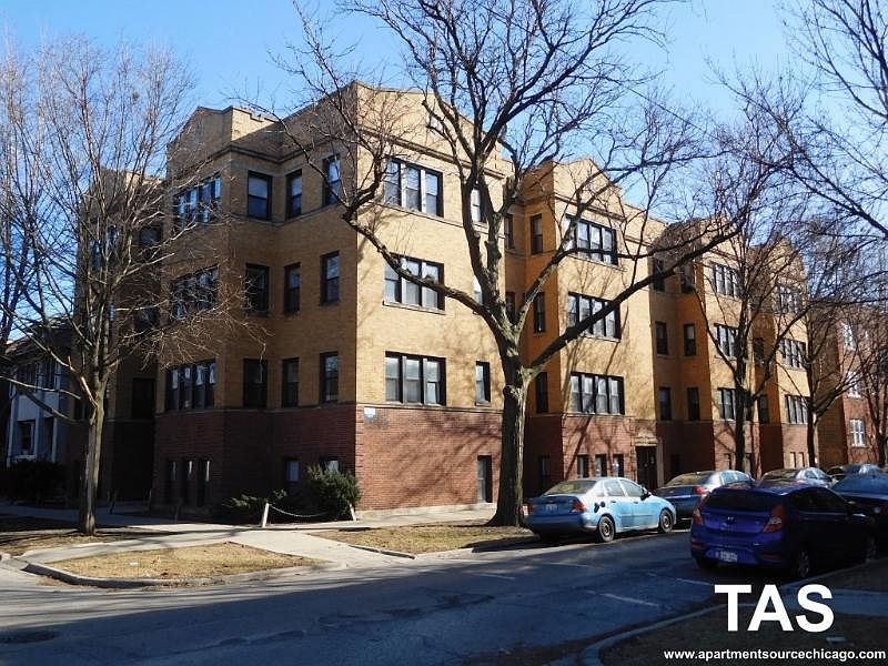 1st image of 4621 N Spaulding Ave APT 1