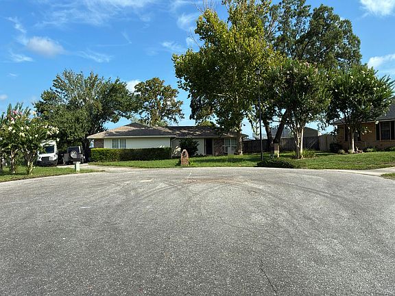 4th image of 535 Gulfstream Cir N