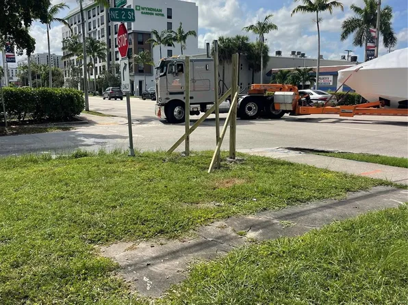  Federal Highway, Dania Beach, FL 33004