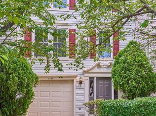 9189 Yarrow Ln, Manassas, VA 20110